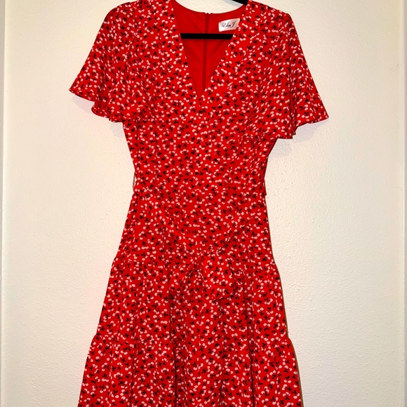 Eliza J Dresses & Skirts - Eliza J V-Neck Flutter Sleeve Fit & Flare Dress